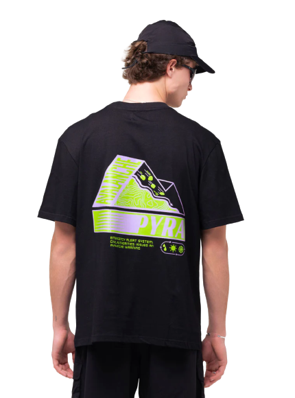 PYRA - "AVALANCHE" TEE BLACK/GREEN